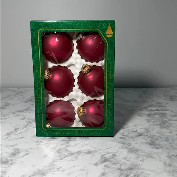 Elegant Red Glass Holiday Ornaments Set of 6 - Picture 2 of 9